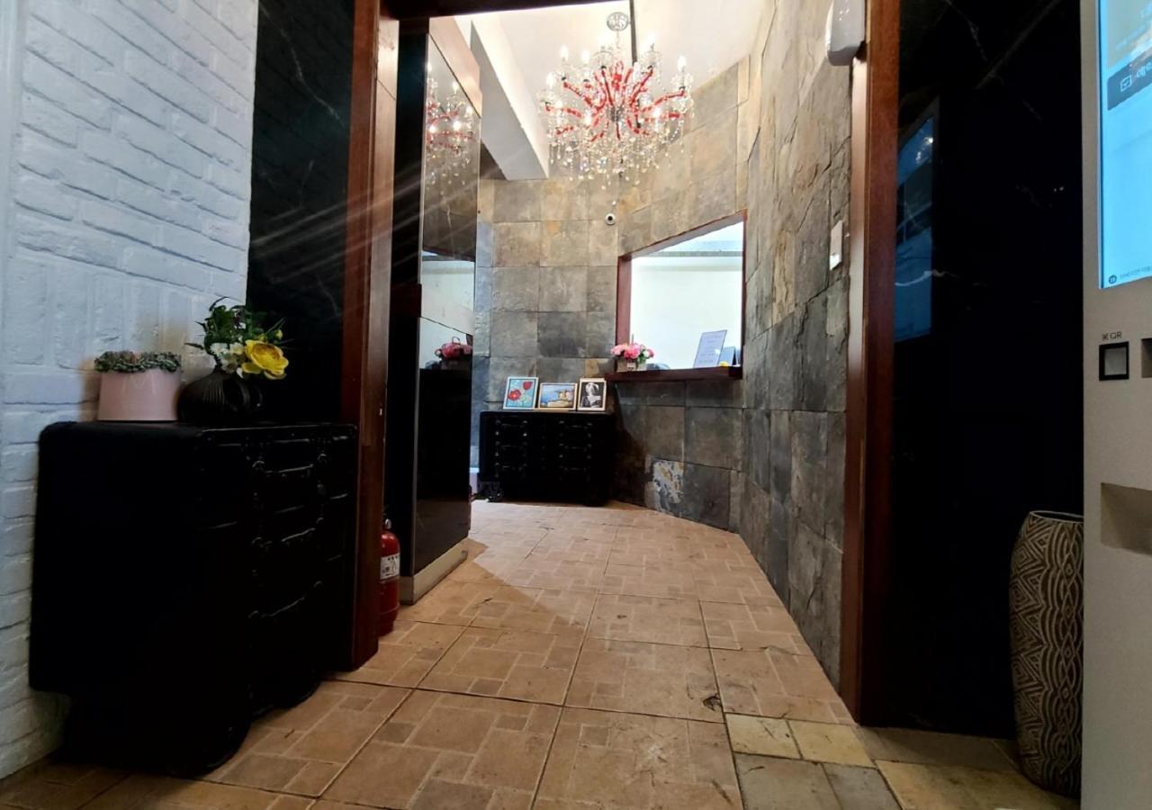 Woomigwan Hotel Сеул Екстериор снимка